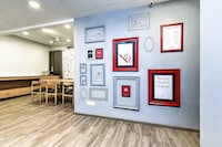 Townhouse Hotel Spotlight
