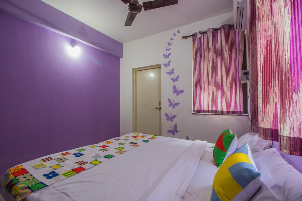 OYO 11673 Home Colourful 2BHK Miramar Beach, Panjim Goa, Goa