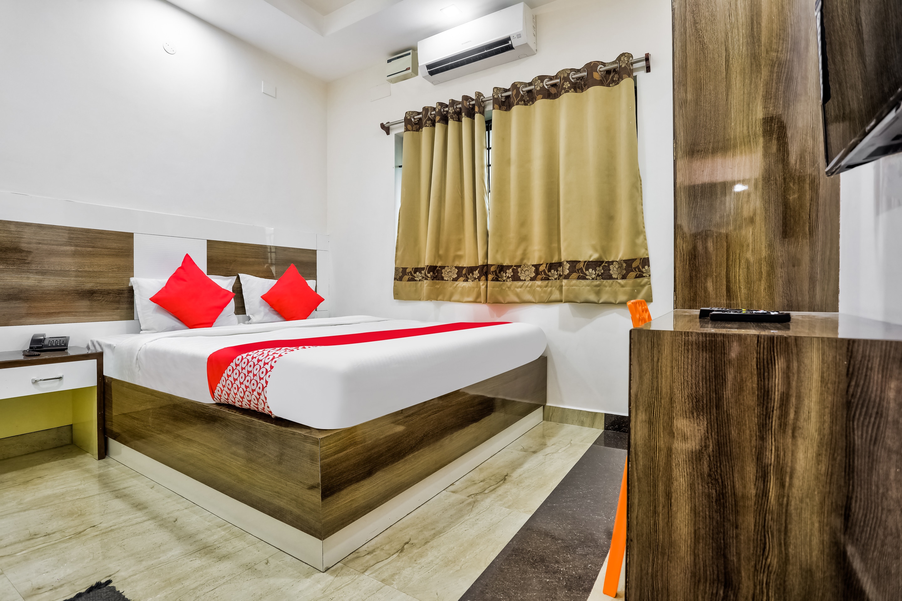 Hotel O Nimalan Residency Shenoy Nagar Anna Nagar Near Pvr Cinemas
