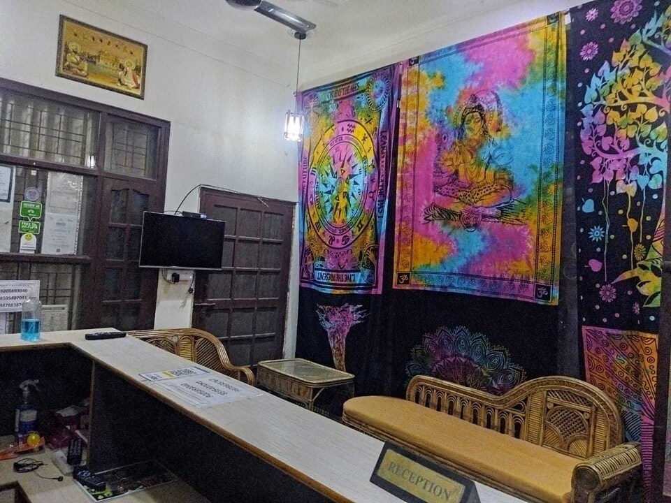 POP 91209 Festejo Hotel, Laxman Jhula, Rishikesh