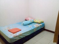 EXPRESS O 91381 Penginapan Pasar Baru Selatan