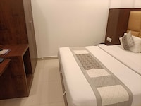 Capital O Tark Plaza