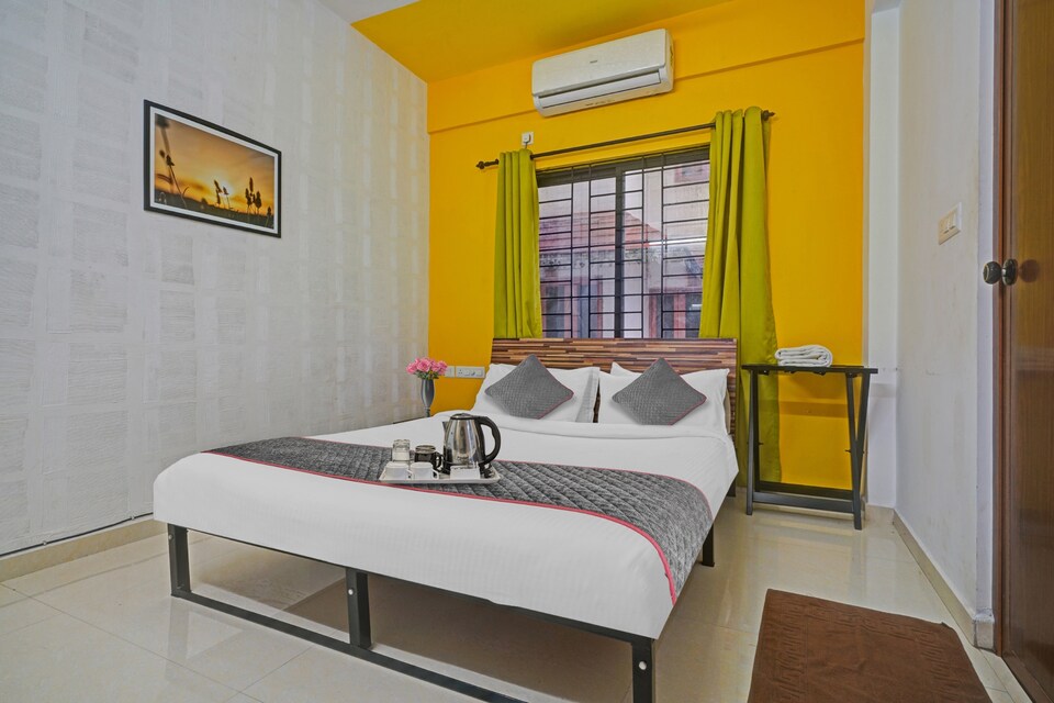 OYO Townhouse 1074 Hotel Parudeesa Residency, Edapally Kochi, Kochi