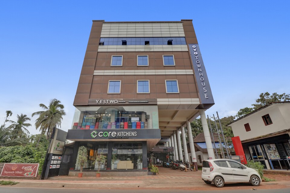 OYO Townhouse 1070 Ramis Plaza, Calicut City, Calicut