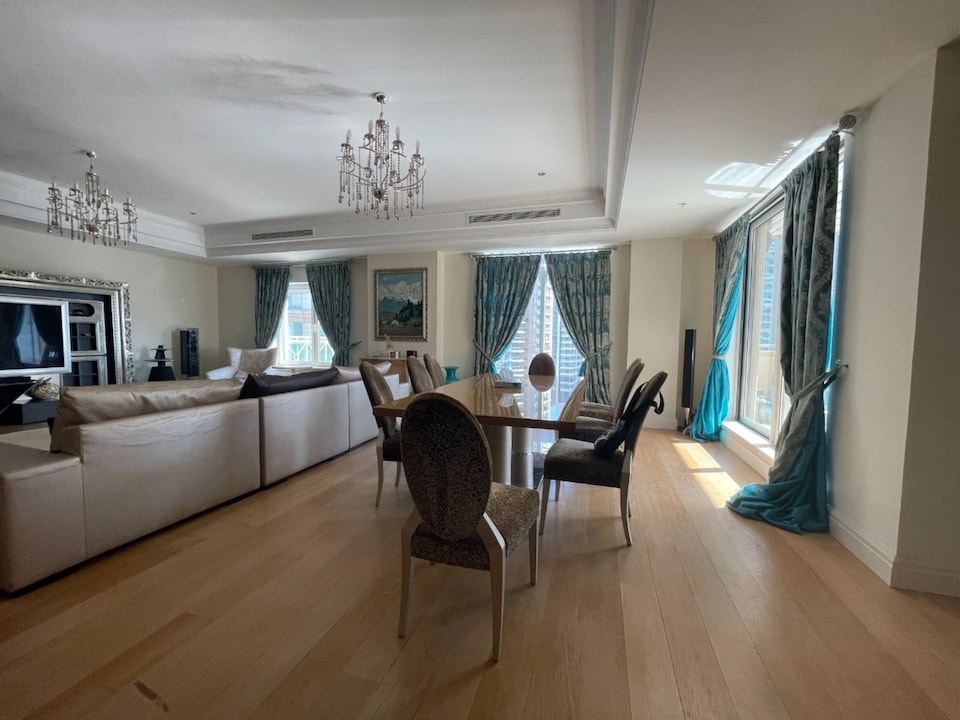 OYO 924 Home Anber tower, Dubai Marina, Dubai