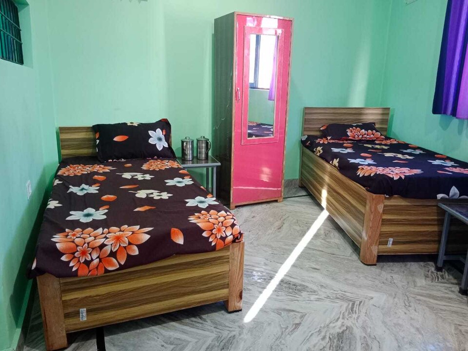 POP Atithi Homestay And Restaurant, Kausani, Kausani