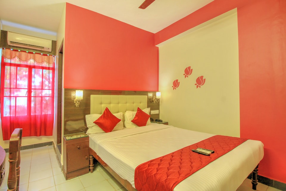 OYO 11704 Ravi Krishna Inn, Pondy Upcountry, Pondicherry