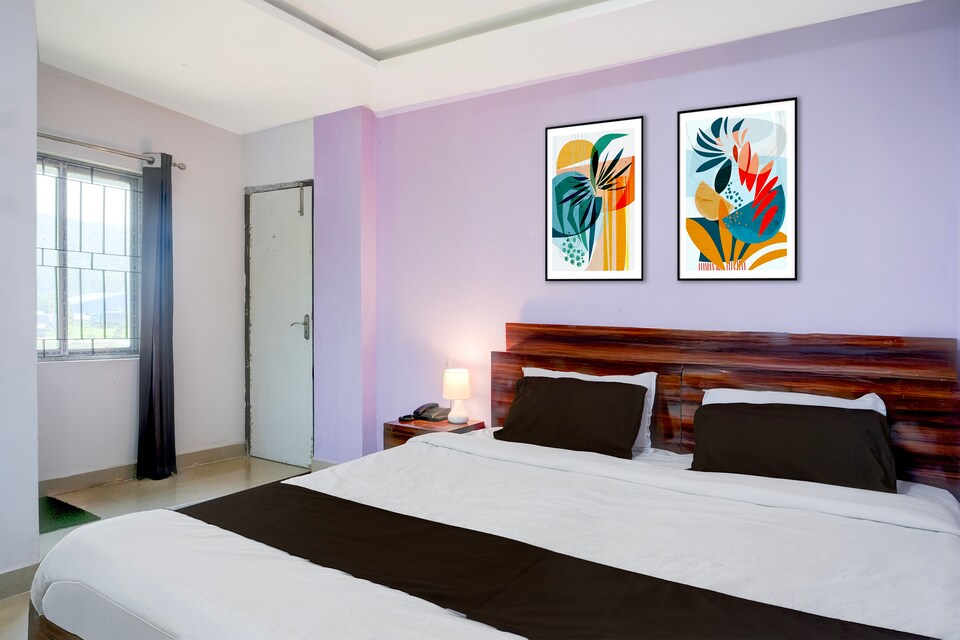 Super Collection O Rani Gate Guwahati Formerly Lakhi Guest House, ISBT Guwahati, Guwahati