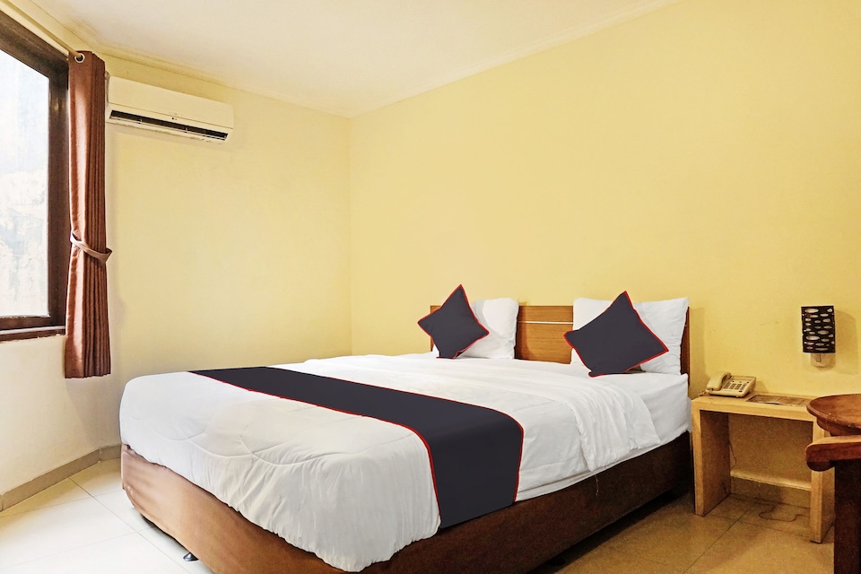 Collection O 91409 Hotel Fiducia Otista 153 - 157, Matraman, Jakarta