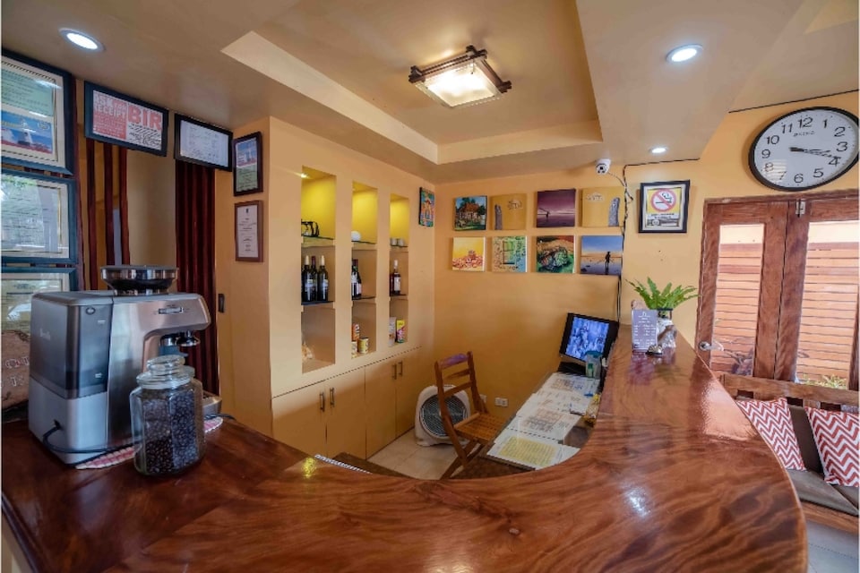 OYO 889 Amboy Hometel, Cubao Manila, Quezon City