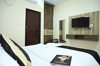 Hotel O by OYO Glance Inn