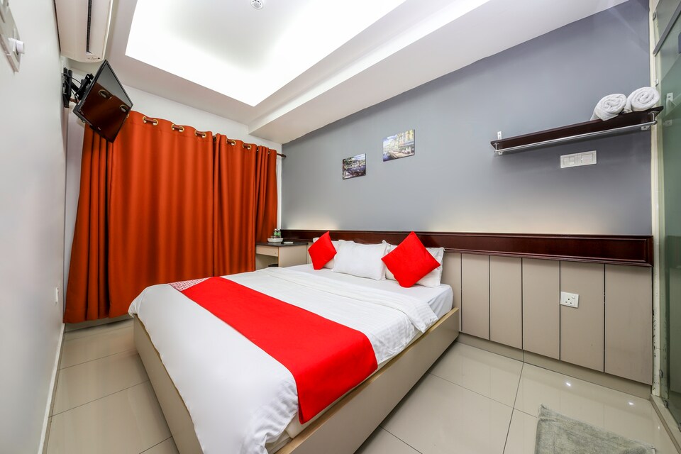 OYO 317 Citytop Hotel, Batu 9, Cheras