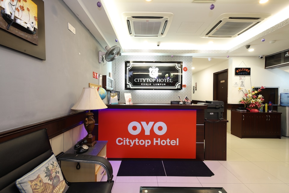 OYO 317 Citytop Hotel, Batu 9, Cheras