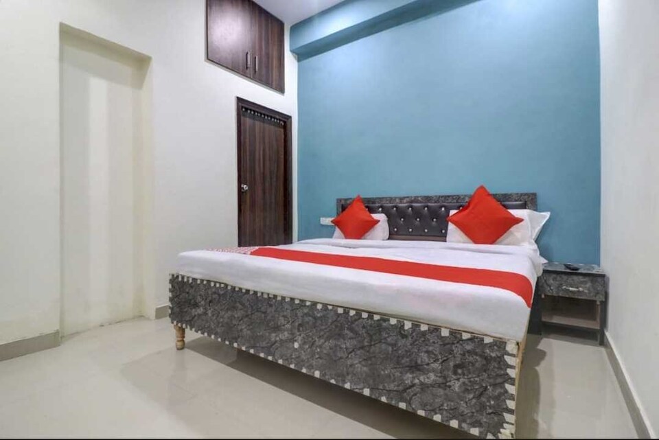 OYO 91382 Avenue Residency In, Noida Expressway SEZ, Noida