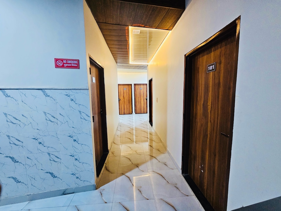 Hotel O Happy Residency., Faridabad, Faridabad
