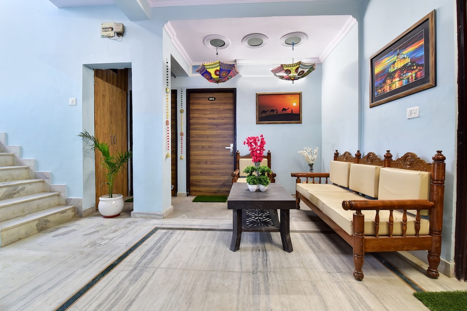  Hotel O Nitya, Sindhi Camp, Jaipur