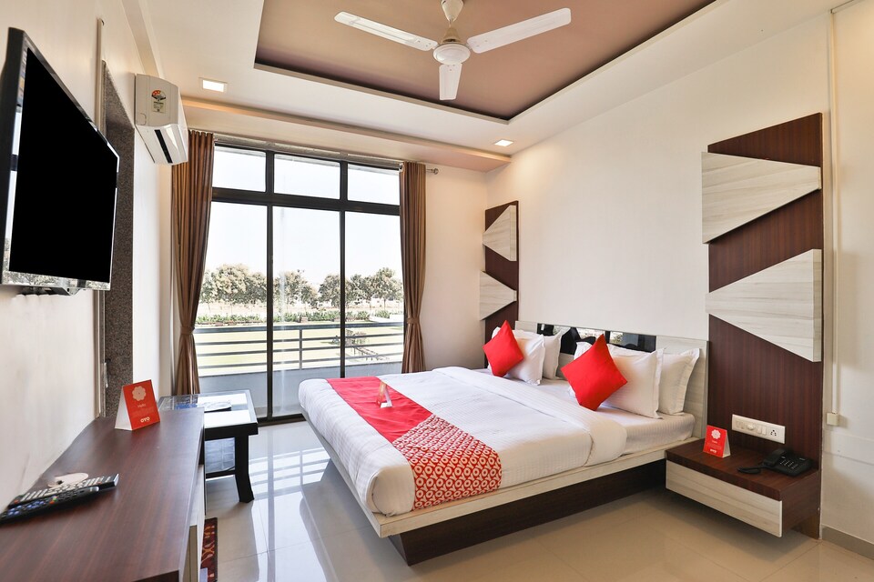 Live on GNR091, Ahmedabad Road Gandhinagar, Gandhinagar