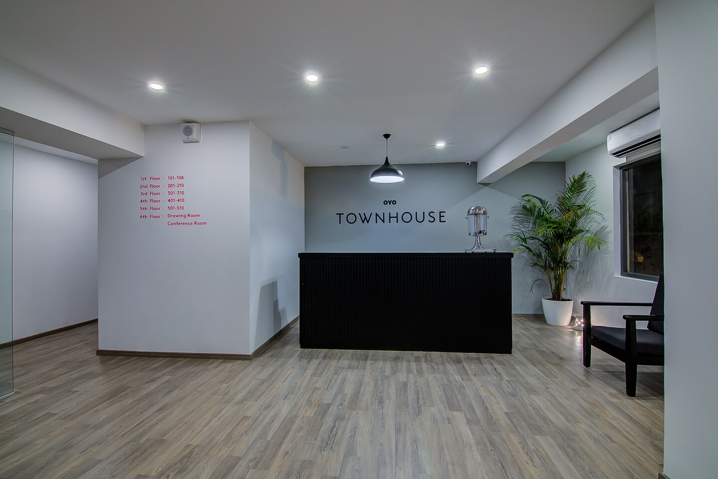 OYO Townhouse 035 Indiranagar -5