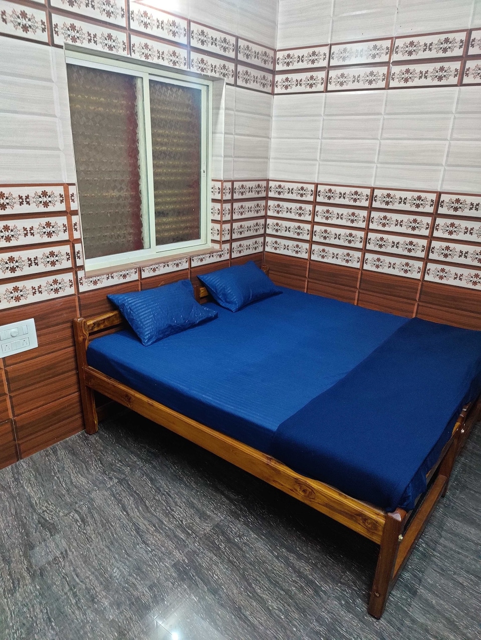 OYO HOME 91583 Hotel Tirumala Lodge, Shivamogga, Mysore