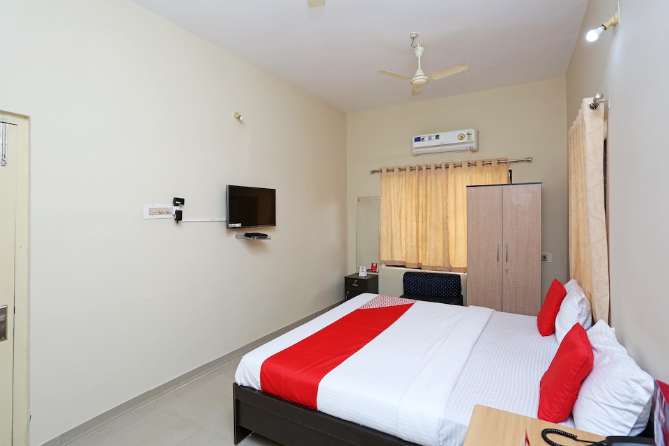 OYO 11760 near Infocity, Patia Bhubaneswar, Bhubaneswar