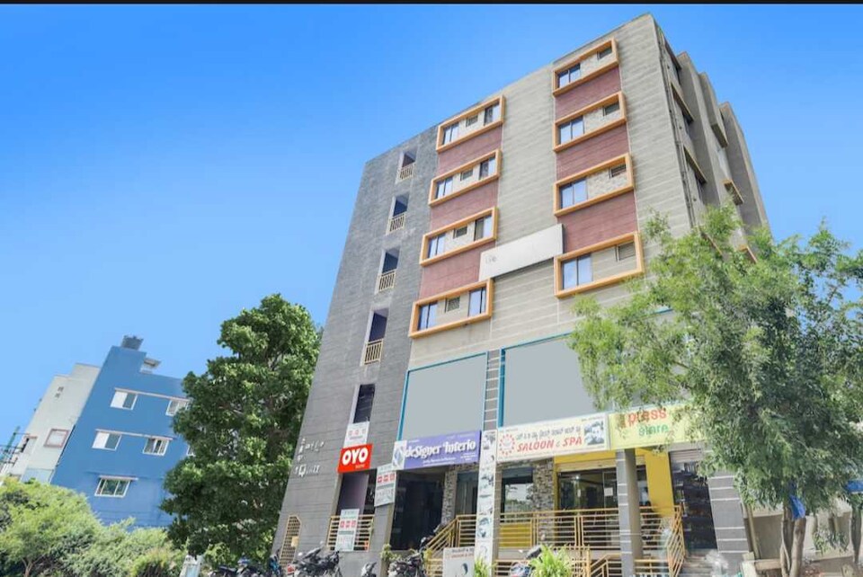 Hotel O Nag Squar Building, Hosur Road Bangalore, Bangalore