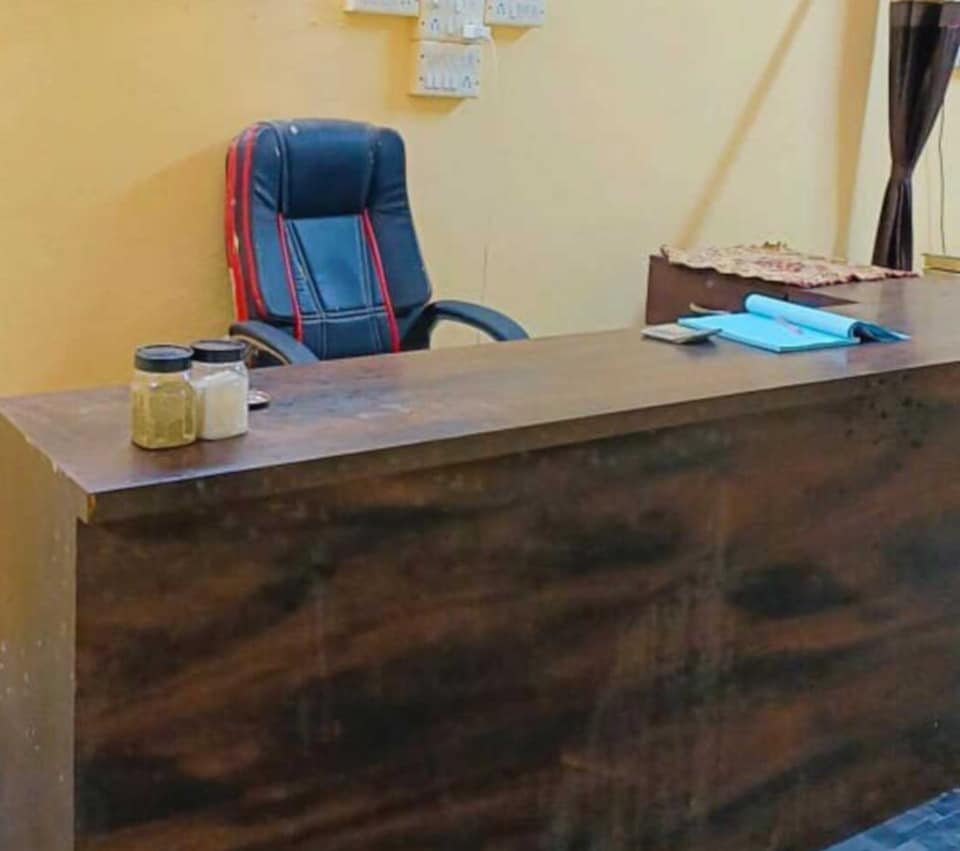 SPOT ON Hotel Dostana With Lodging, Bhadgaon, Bhadgaon