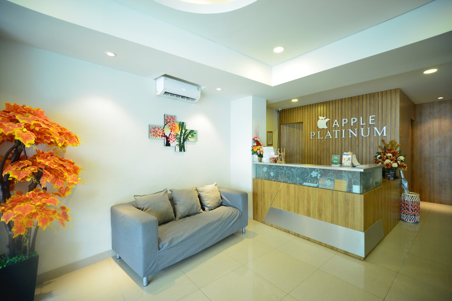 Home Living Blog: Platinum Kitchen Bar Lounge Yogyakarta City Special