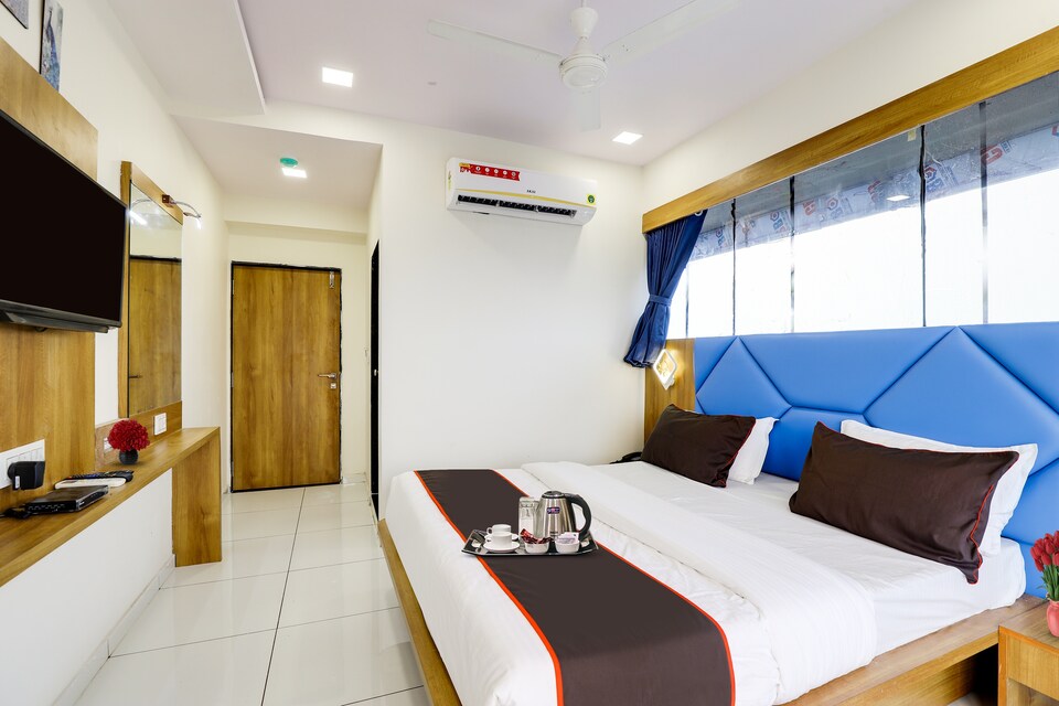 Collection O Hotel New York, Kankaria-Maninagar Ahmedabad, Ahmedabad
