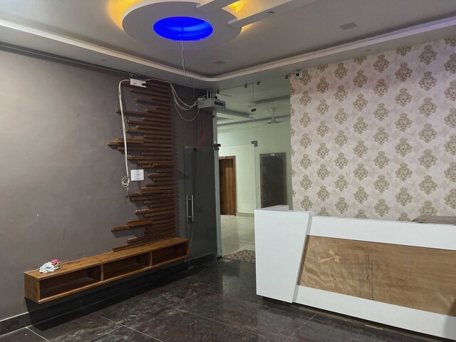 OYO Flagship 91699 R S Hotel