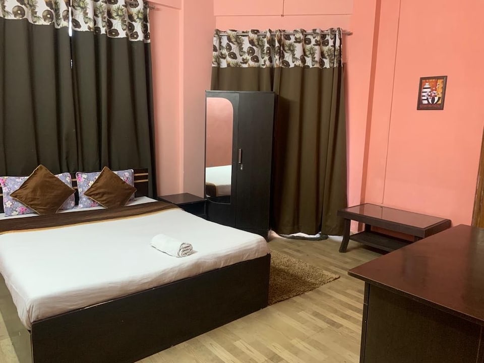 OYO 11853 Pumpkin Rooms Dhankheti , Shillong, Shillong