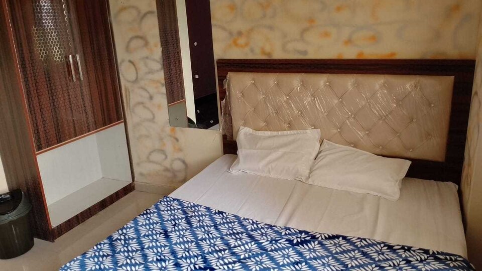 POP 91710 Bhishma Rooms Restaurant And Banquet , Bulandshahr, Bulandshahr