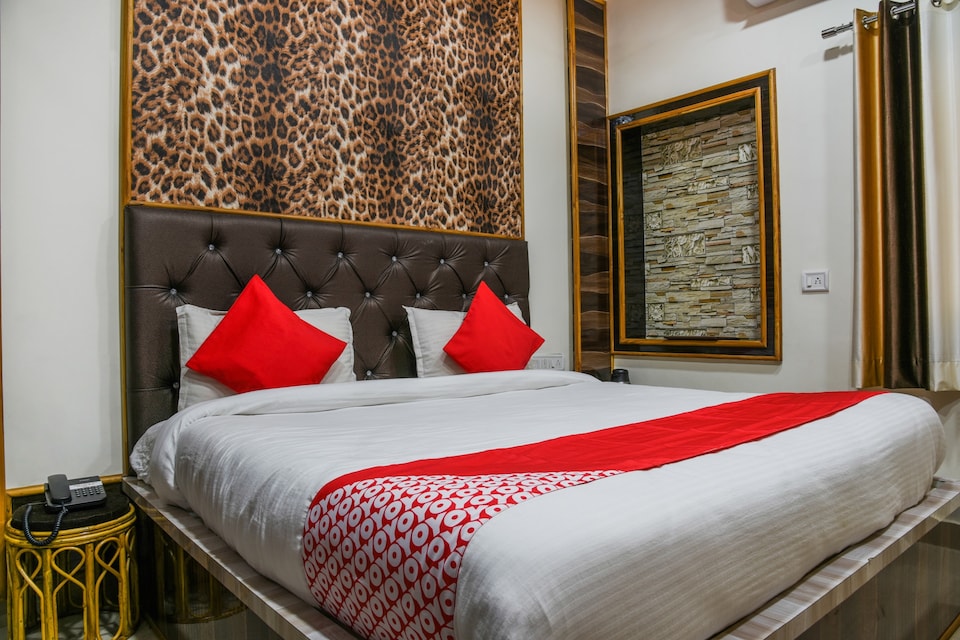 OYO 11868 RK Residency, Udaipur Central, Udaipur