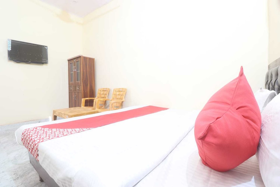 OYO Hr Hotel, Ghaziabad City, Ghaziabad