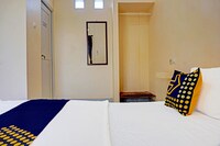 SPOT ON 91461 Saungawi Stay Syariah