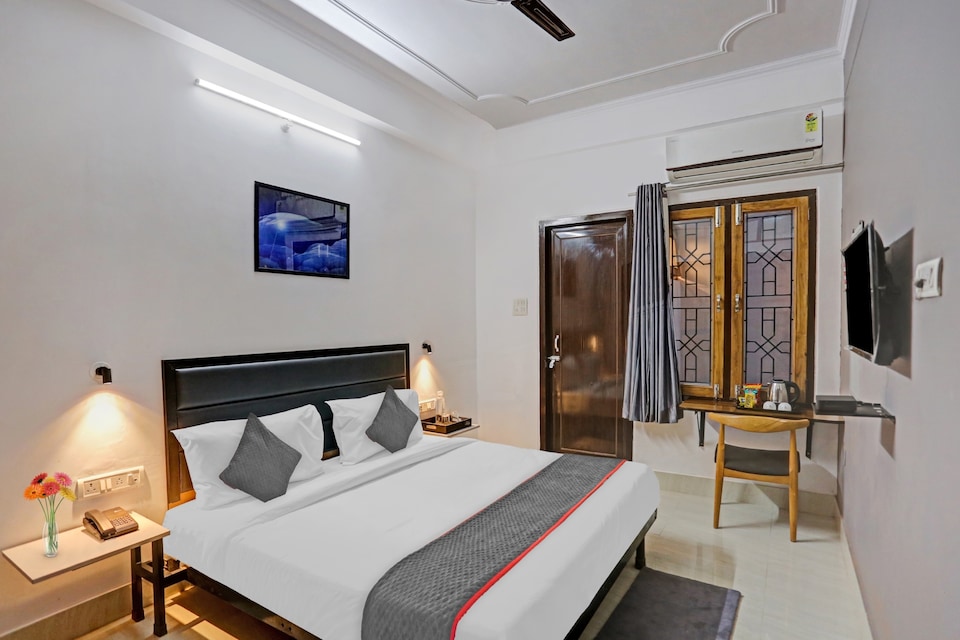 Super Hotel O Citylight, Mumfordganj Allahabad, Prayagraj