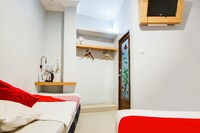 Collection O 91464 7 Dream Hotel