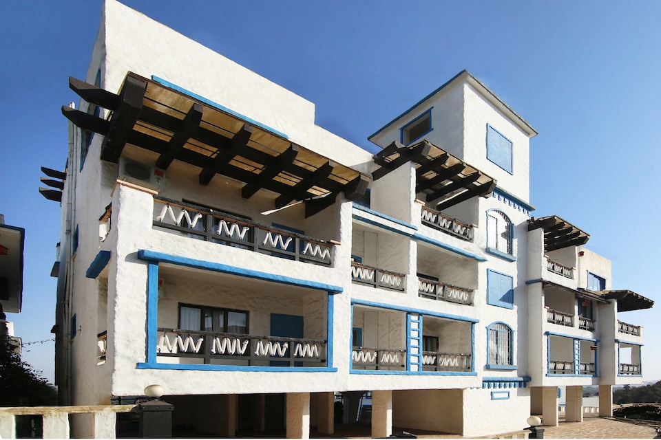 OYO 11897 Greek Style 2BHK, Panjim Goa, Goa