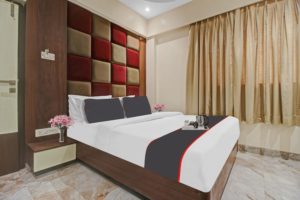 Collection O 92025 Hotel Swagath Residency, Mumbai Airoli-Vashi, Mumbai
