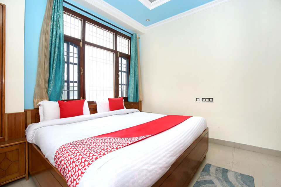 OYO 11905 Home Modern 3BHK New Shimla, New Shimla, Shimla