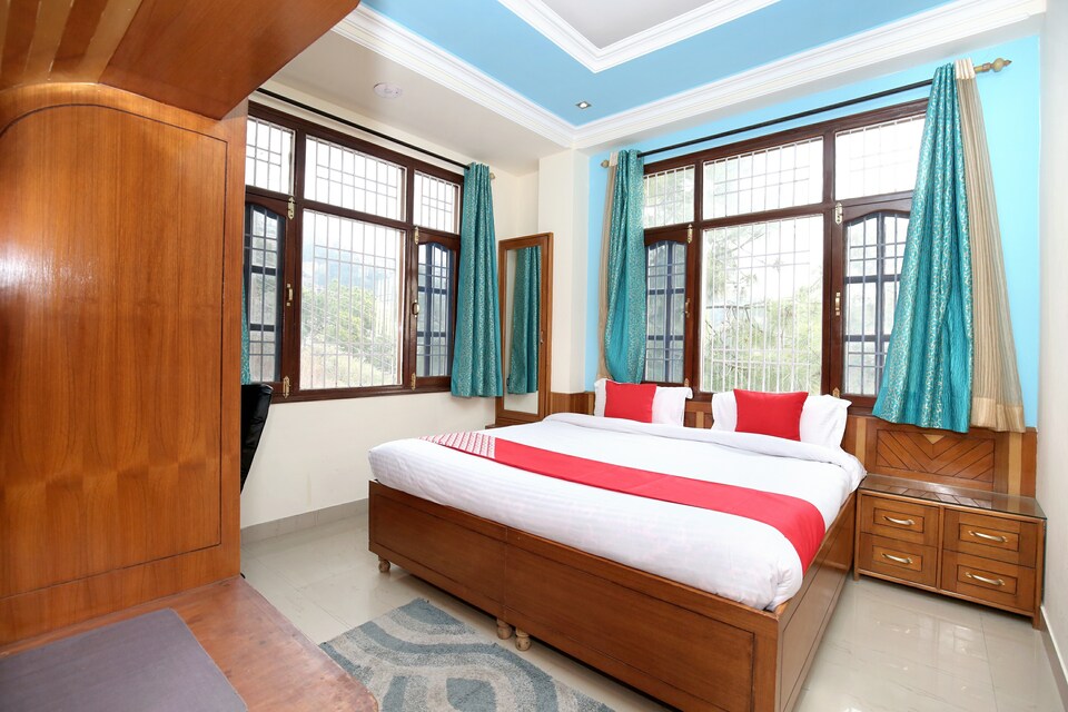 OYO 11905 Home Modern 3BHK New Shimla, New Shimla, Shimla
