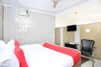 OYO Hotel Star Welcome