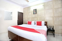 OYO Hotel Star Welcome