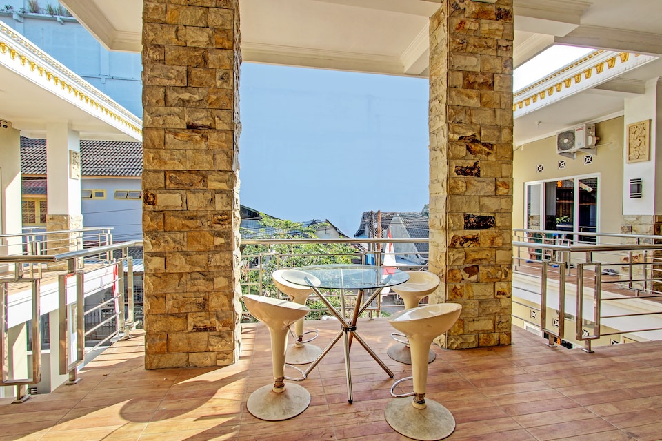 OYO 91486 Kostel Velisia Syariah, Pogung, Sleman