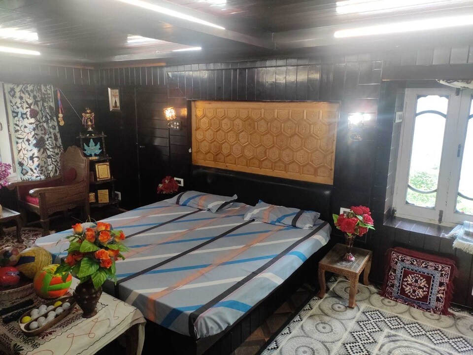 POP 92079 Jahangir Homestay, Tangmarg Homes, Tangmarg