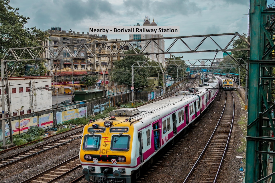 OYO 11917 Hotel Symphony Grand, Mumbai Borivali-Dahisar-Mira Road, Mumbai