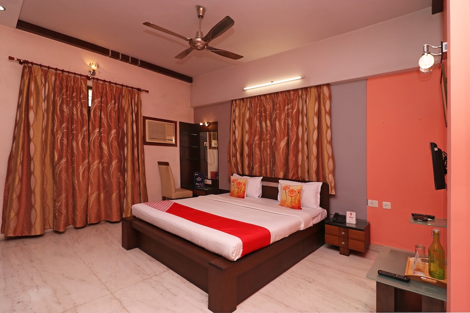 OYO 11920 Springwoods Hospitality, Salt Lake Kolkata, Kolkata