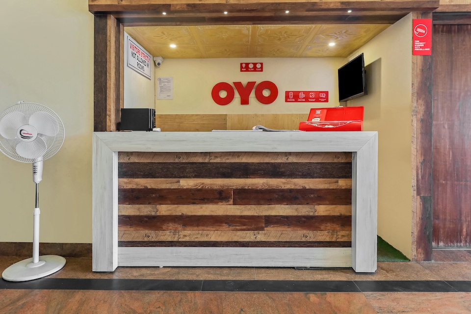 Capital O 11927 Varcity Imperium, Shivajinagar Bangalore, Bangalore