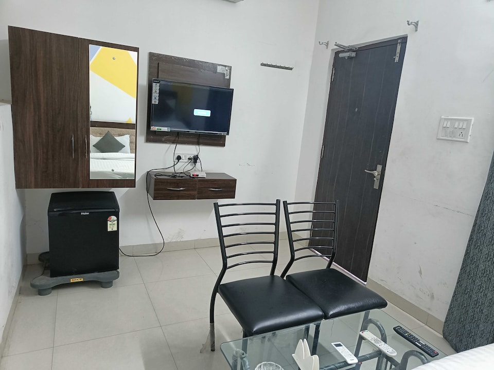 live on ind696, Vijay Nagar Indore, Indore