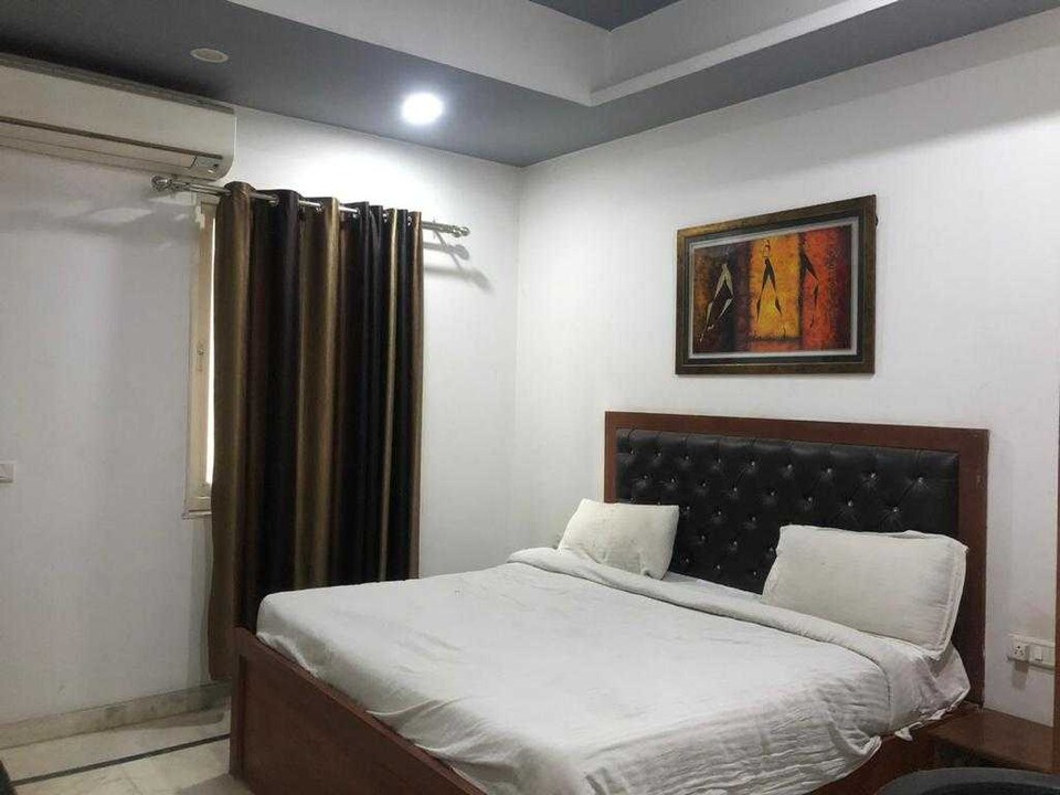 New code live NOD2084 , Noida Expressway SEZ, Noida