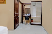 Collection O 91515 Grand Sahman